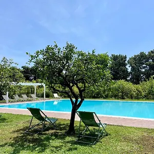 https://chiusa-di-carlo.sicilyhotelsitaly.net