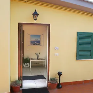 https://momento-napoletano.hotels-amalfi.com